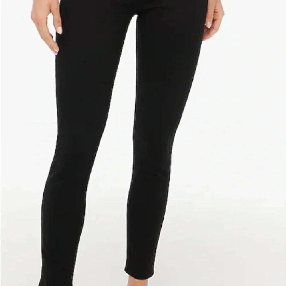 J Crew 9" mid-rise true black skinny jean in signature stretch 33 - Picture 5 of 10